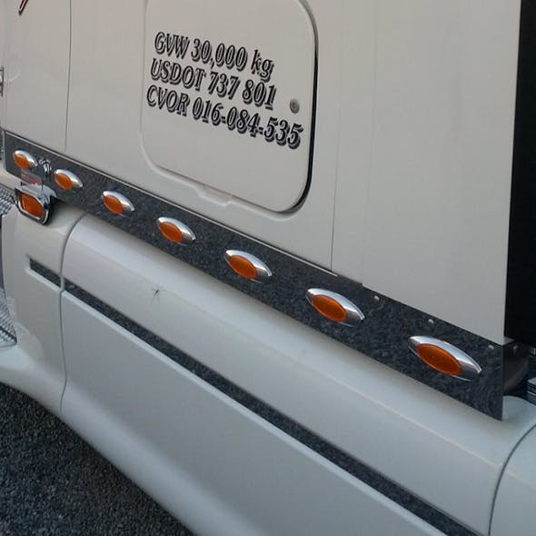 Peterbilt 387 Premium Sleeper Panels With 14 LED Lights By RoadWorks - 1