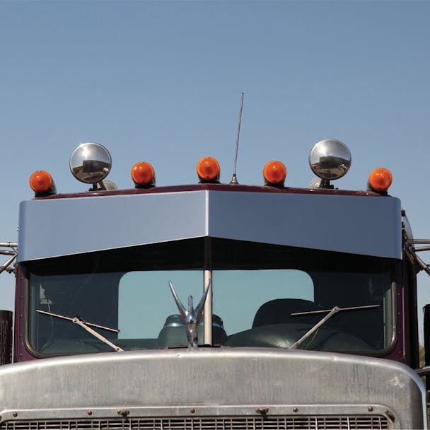 Peterbilt 359 Blind Mount 10.5" Darwin Drop Visor