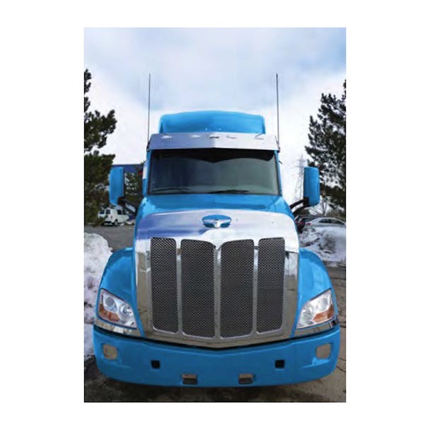 Peterbilt 579 Grill Surround Trim Bug Deflector Combo