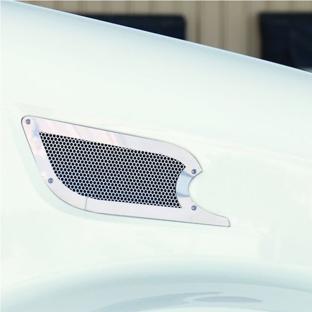Peterbilt 579 Intake Grill