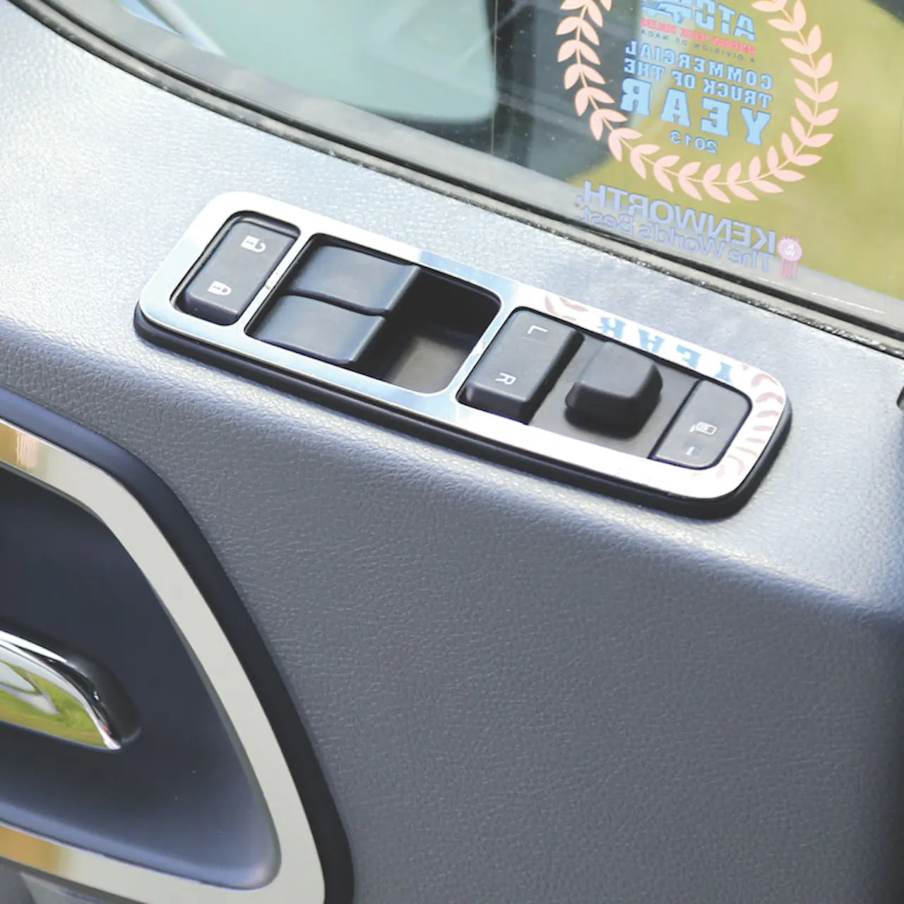 DOOR WINDOW TRIM FROM CURVE STAINLESS STEEL - KW W900, T660, T600 & T8