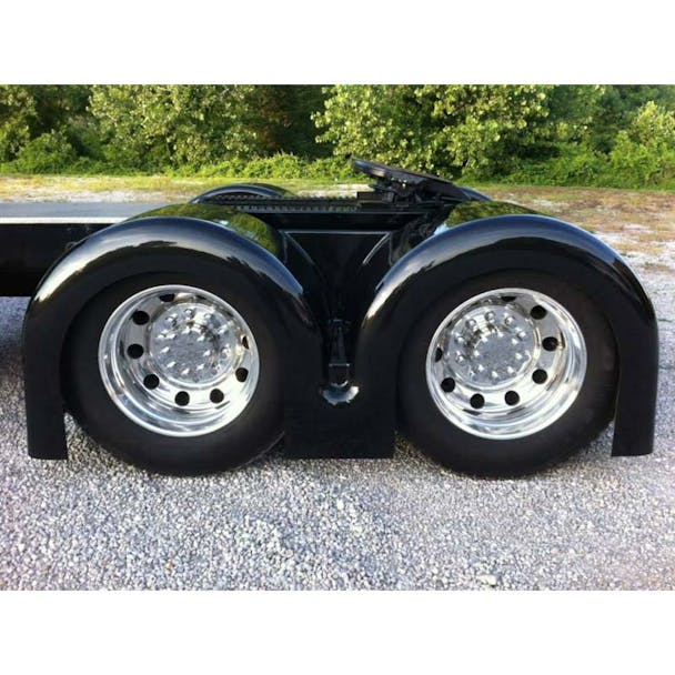 "PROJECT TWO" Low Cut Double Hump Rear Fender Set