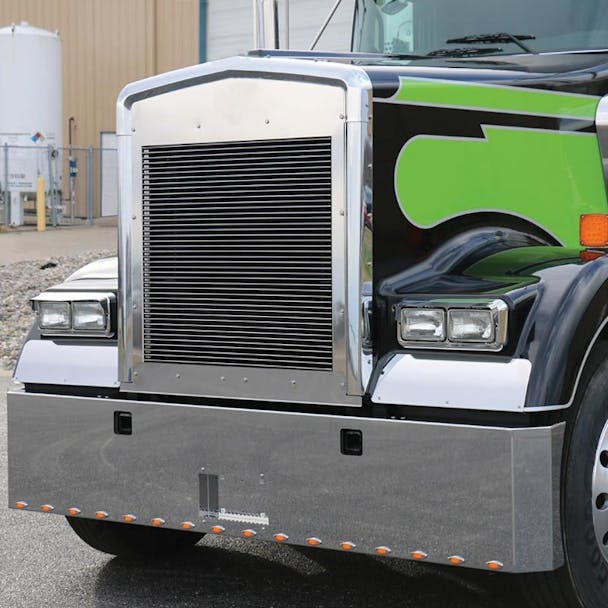 Kenworth W900L Billet Style Horizontal Bars Grill Insert