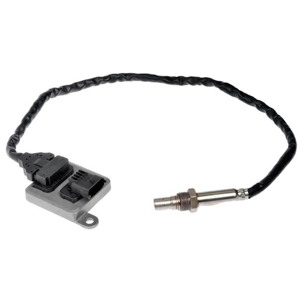 Cummins ISB 6.7 Nitrogen Oxide Sensor Outlet 2894939 2894944