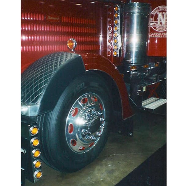 Peterbilt Alcoa Oval Wheel Inserts 22.5" And 24.5"