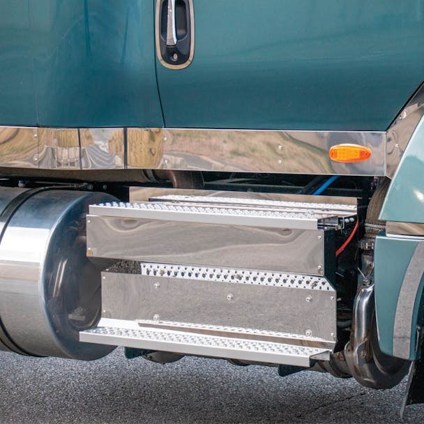 International LT DPF Cover