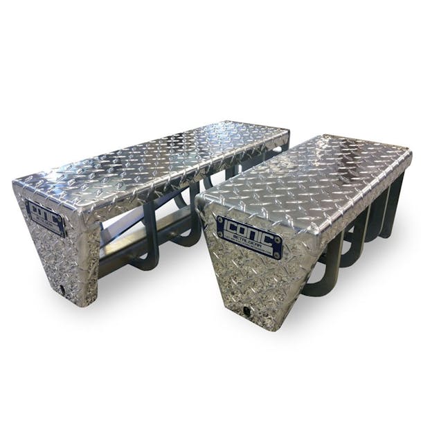 Universal Tire Chain Hanger With Diamond Plate Cover - Default