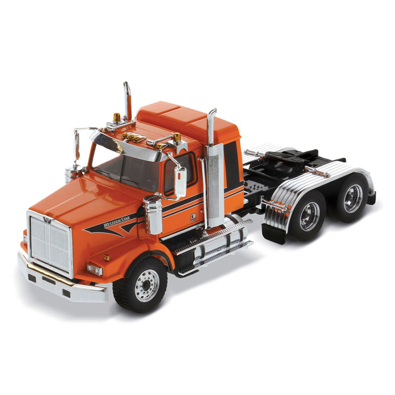 DIECAST MASTERS Western Star 4700 SB コンクリートミキサー ホワイトキャブ/ホワイトドラム 71035 : Diecast Masters 1:50 Scale Western Star 4900 SFFA Day