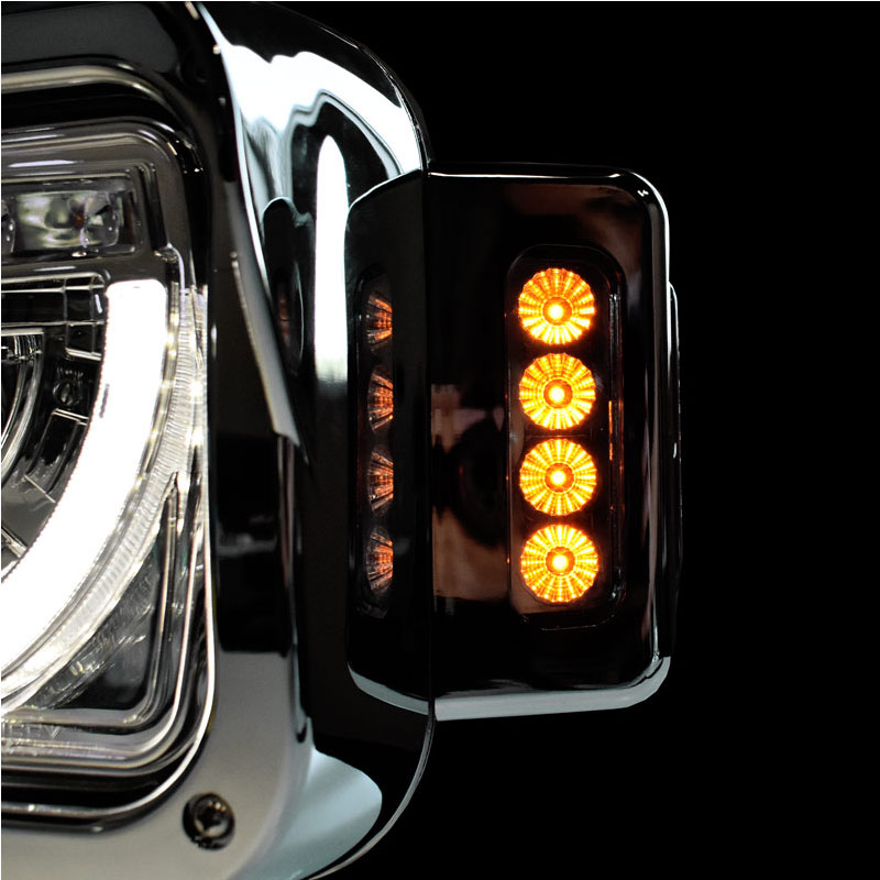 Peterbilt 359 367 379 389 567 589 LED Headlight Assembly with Half