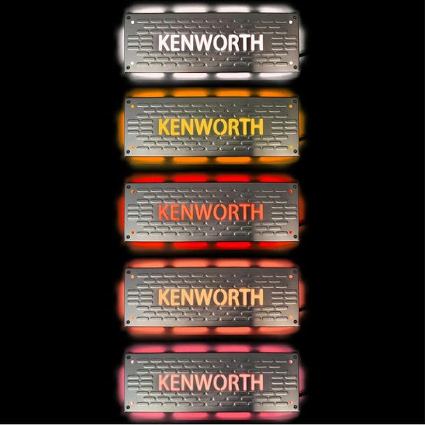 Kenworth LED Aluminum Step Plate Deafult