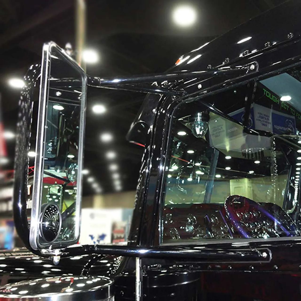 Peterbilt Style Left-Hand Mirror Bracket - Heavy Duty Replacement For Truck Mirrors