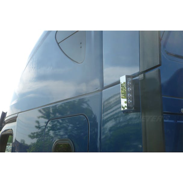 Freightliner Cascadia P4 Stainless Steel Anti-Glare Shields-Installed