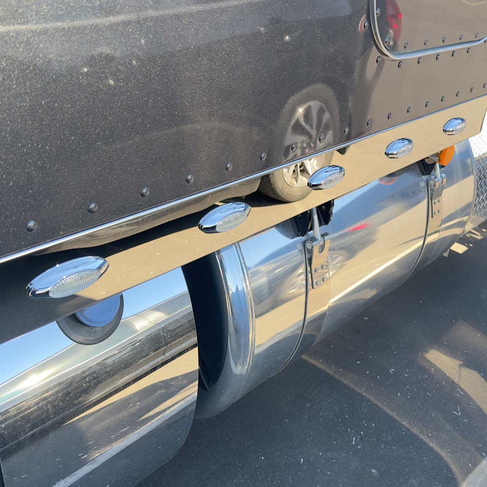 Peterbilt 589 Stainless Steel 63