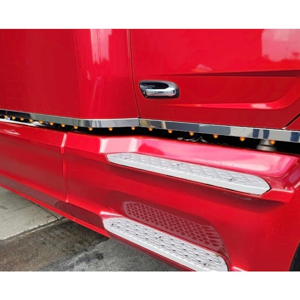 Peterbilt 579 Ultraloft Cab Panels Default