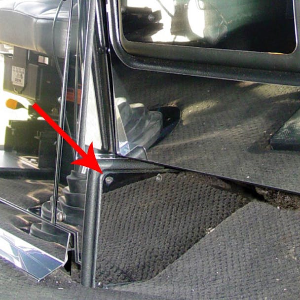 Freightliner Classic & FLD Passenger-Side Kick Panel Trim