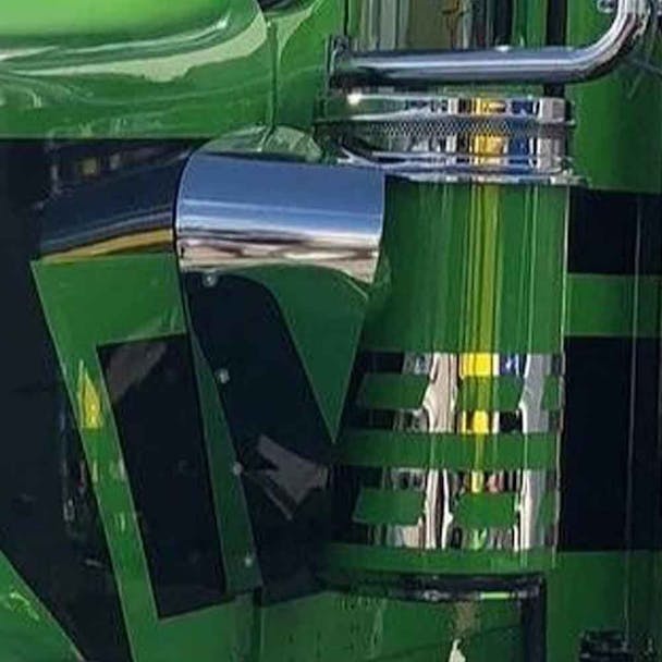 Kenworth W900 Air Cleaner Hose Guard With 3/4" LEDs