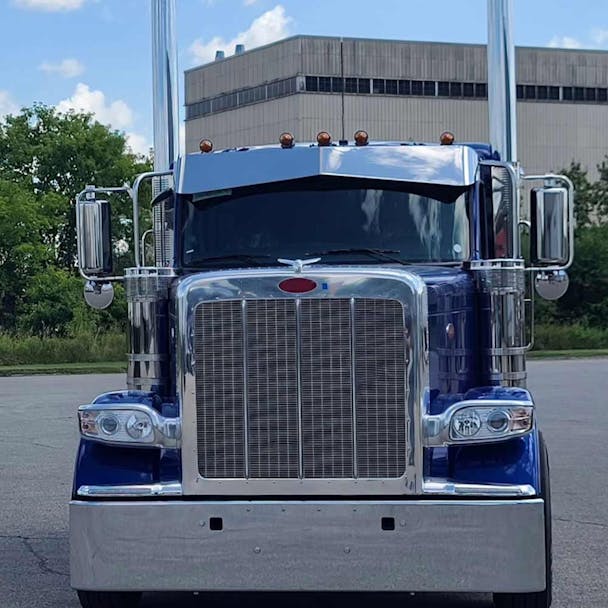 Peterbilt Kenworth 304 Stainless Steel Reverse Bowtie Visor - Peterbilt Example