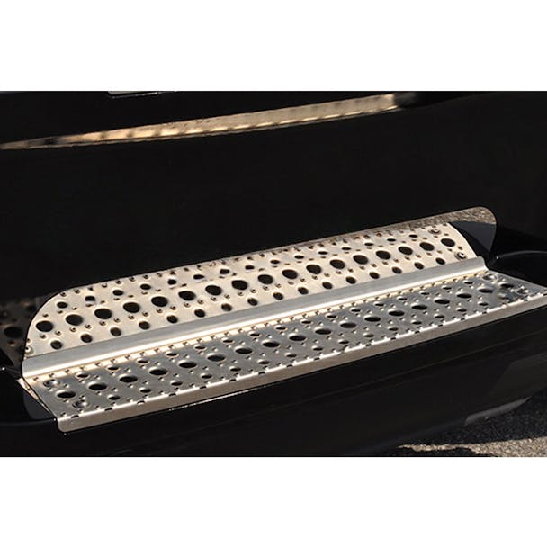 Freightliner Cascadia 2018+ Premium 304 Stainless Steel Lower Step Panel - Installed on truck