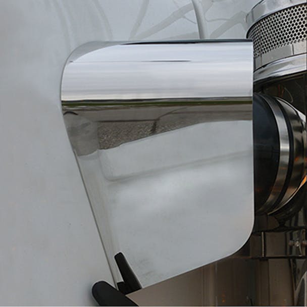Kenworth T880 Premium 304 Stainless Steel Split Fender Air Cleaner Fairings On Truck