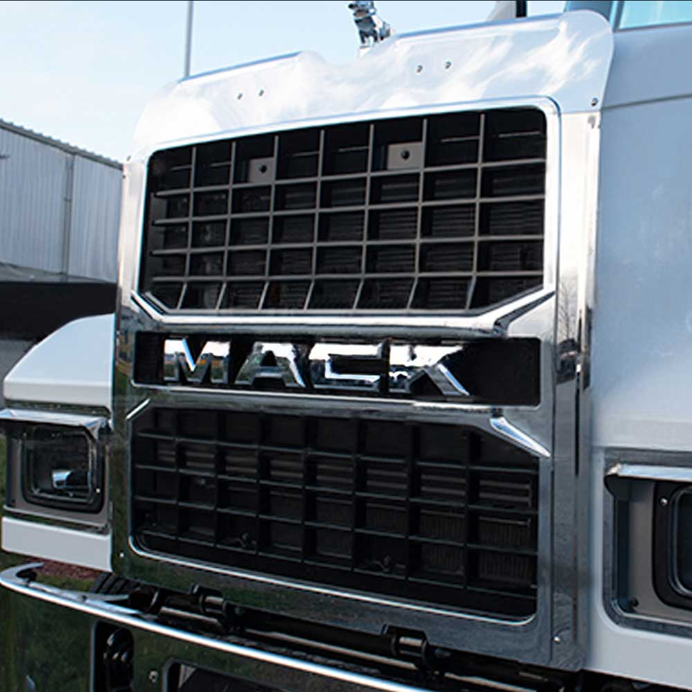 Mack Pinnacle 2021 + 304 Stainless Grill Surround | Raney's