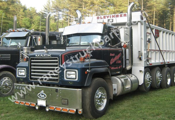 Mack R Model Series Drop Visor