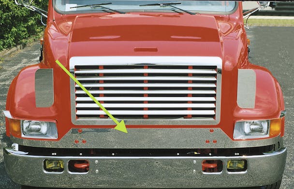 International 4000 4300 4700 Stainless Steel Below Grill Guard