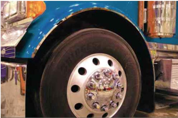 Peterbilt 379 Front Side Fender Trim Pair