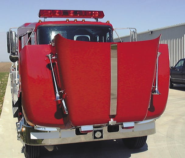 Kenworth T300 Hood Accent Trim